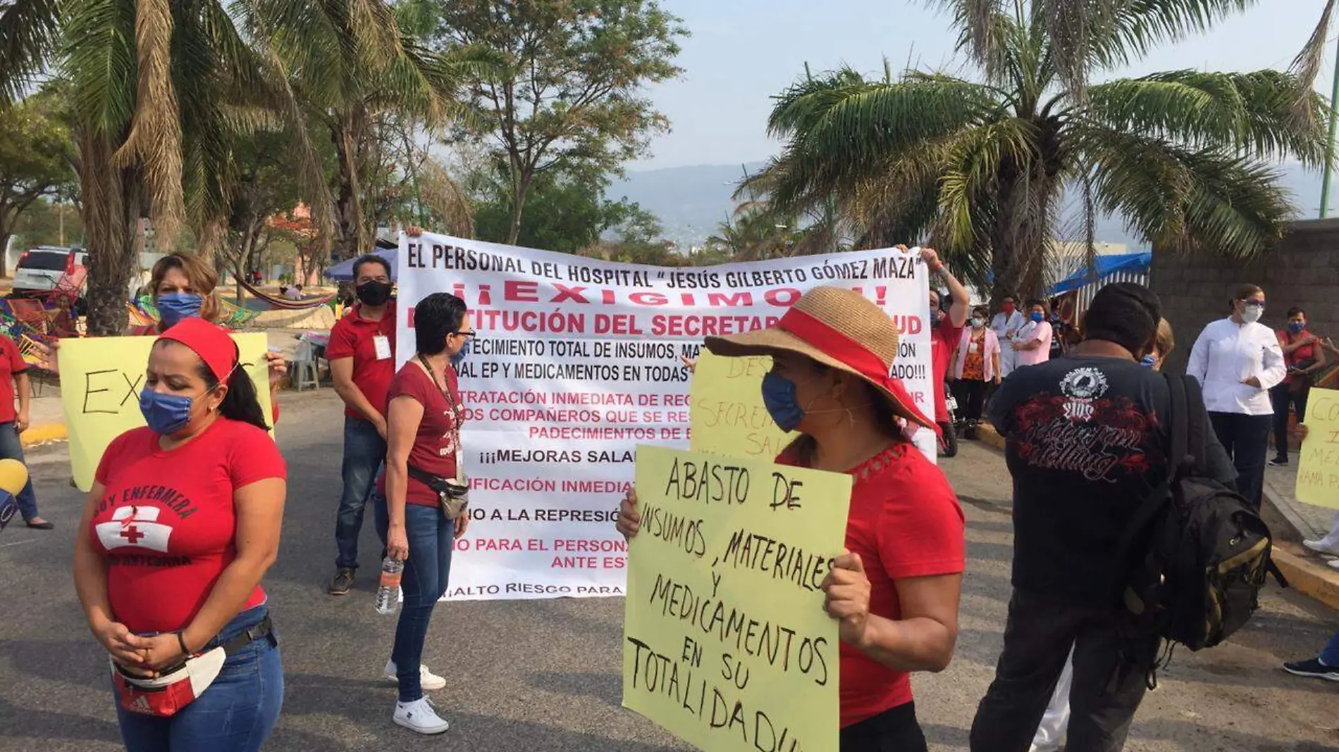 manifestación trabajadores de salud hospitales